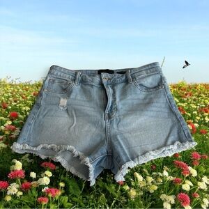 KENDALL & KYLIE The Drifter High Rise Light Blue Frayed Jean Shorts Size 9/29
